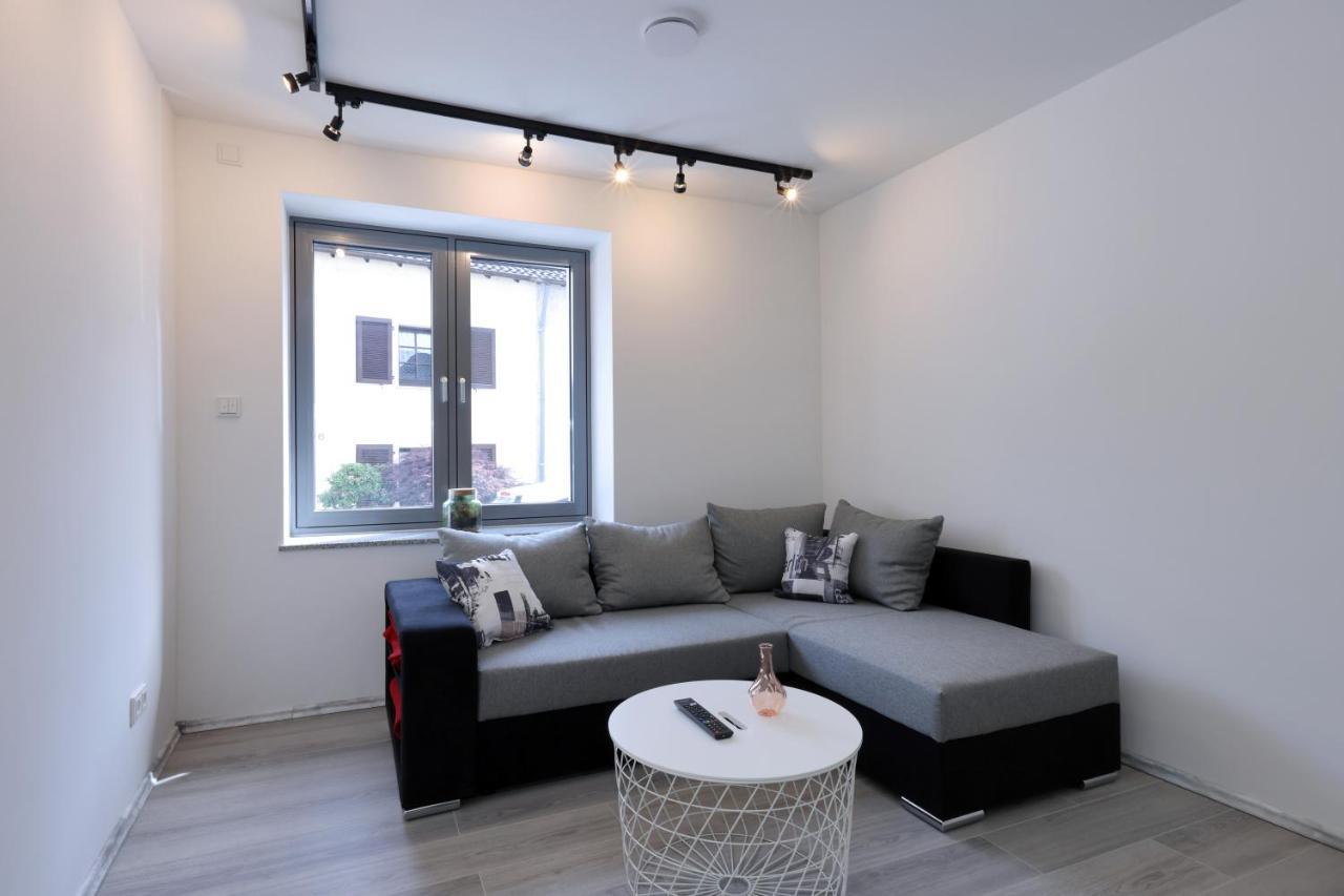 Modern Und Neu, Top Ausstattung Mit Kaffeevollautomat, 2X Netflix-Tv, Lueftungsanlage, Geschirrspueler Wallerfangen Exterior foto